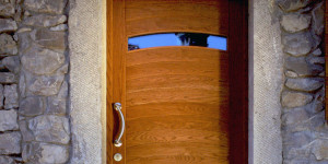 Entrance doors